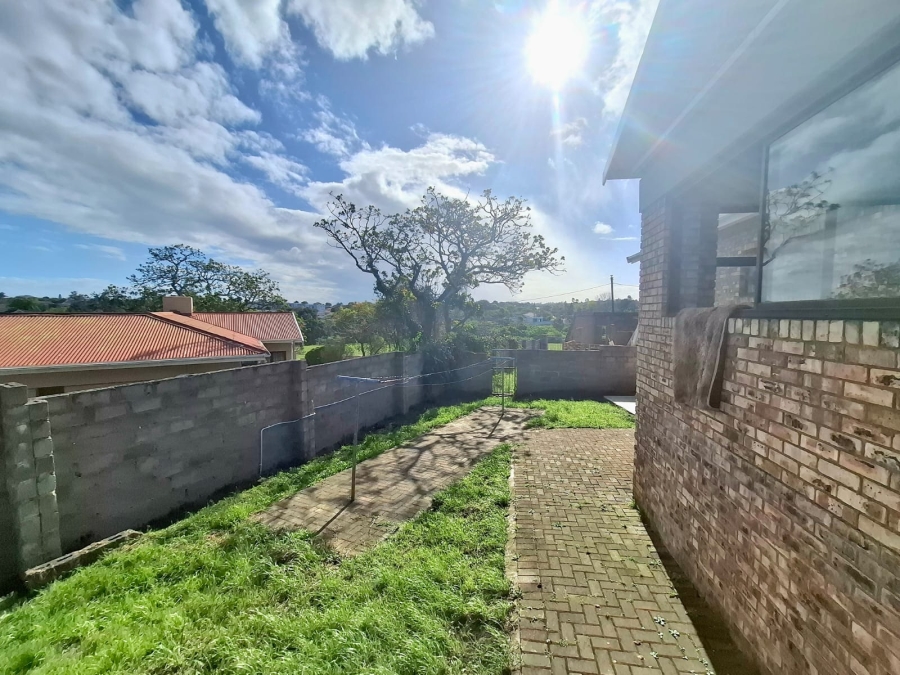 3 Bedroom Property for Sale in Cambridge Eastern Cape